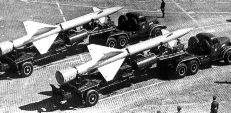 “Tirana i paguante fshehtas Egjiptit, thasë me dollar, për kalimin e anijes ‘Vlora’ në Suez dhe kur mbërritën 28 raketat e para në Durrës, Enver Hoxha na tha…”/ Dëshmia e rrallë e ish-kapitenit