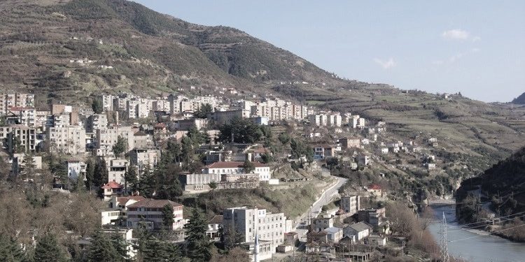 “Pasi ishte deputet në Parlamentin e parë shqiptar, Ali Koprencka, emigroi si fanolist dhe u kthye në atdhe me amnistinë e 1928-ës, e kur Zogu i propozoi disa detyra, ai i tha…”/ Saga e bejlerëve të Skraparit