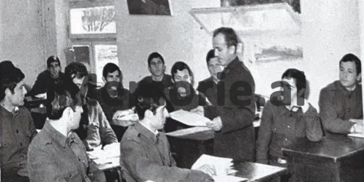 “Nga përzgjedhja e kandidatëve, te lëndët dhe praktika mësimore në Degët e Brendshme…”/ Historia e panjohur e Shkollës së Ministrisë së Punëve të Brendshme