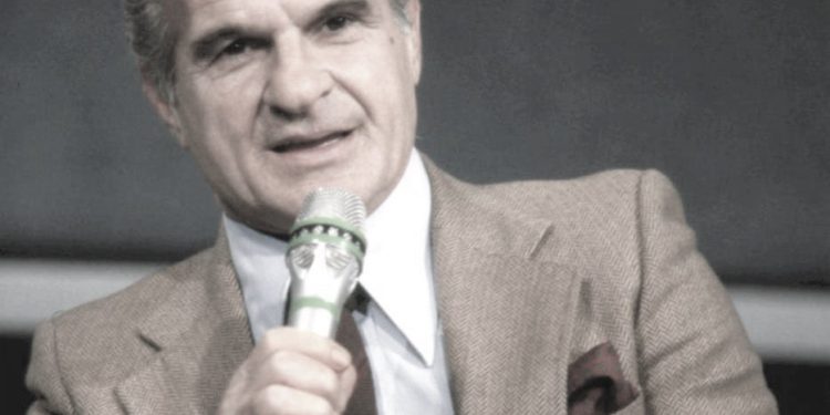 Secret Security report: “The well-known Italian RAI football commentator, Sandro Çoti, asked us for Comrade Enver’s speech, held in front of his constituents”/ Albania-Italy match of Shpresa teams, March ’84