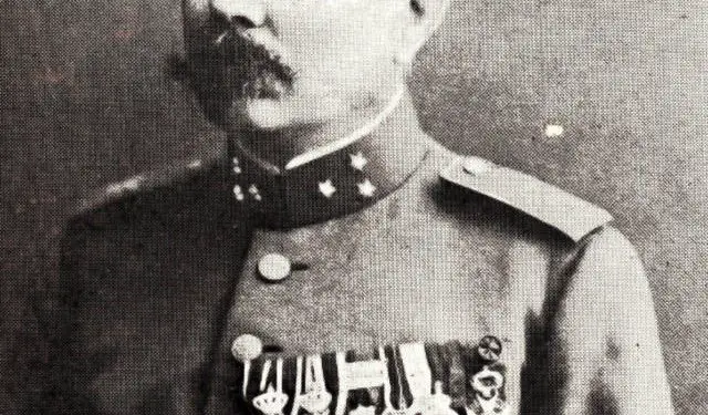 “Veqil Mitropoliti, tha; sot çfaq hidherimin, se Fuqit’e Mbëdha, Evropa e qytetëruar, na dënojnë neve që jemi fjesht Grekër dhe na japin ndër duar të barbarëve Shqiptarë” / Libri i priftit nga Përmeti, i vitit 1917