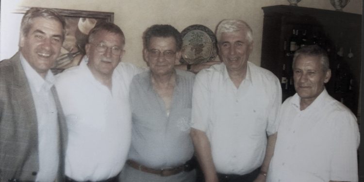 “Basketbollisti i famshëm, njeriu i koshit magjik, në prillin e 71-it, kundër ‘Partizani’-t, që u arrestua nga Sigurimi, për revistat italiane me….”/ Historia e panjohur Land Topallit, që punoi në lulishtet e Tiranës