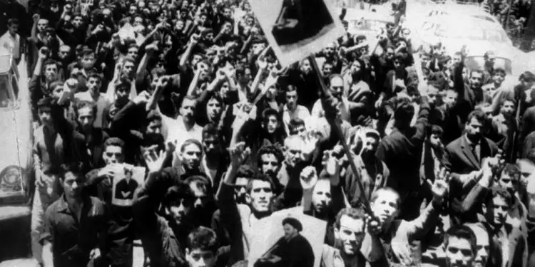 “Ne e dimë se, Hua Kuo Feni, kur u kthye nga Beogradi, ndaloi në Teheran, bisedoi e hëngri bukë me Shahun e Iranit, Palehvin, kur në rrugët e atij qyteti…”/ Ditari politik i Enver Hoxhës, në ’79-ën