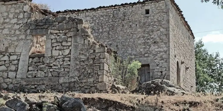 “Familja boshnjake e mbajti amanetin për varrin e partizanit mirditor, që u vra nga shokët e…”/ Historia tragjike e Frrok Fushës, si i’u gjetën eshtrat pas 70 vitesh në Vishegrad?!