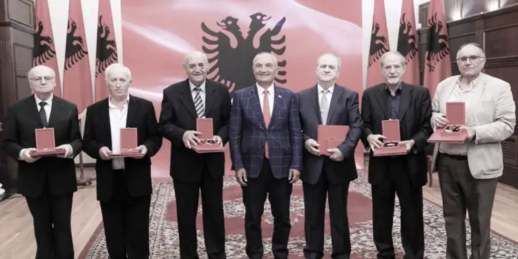 “Si u dënuan sportistët shkodranë për shkak të luftës së klasave dhe  pezullimet e ekipeve të Klubit ‘Vllaznia’, për aktivitetet…”/ Rrëfimi i rrallë i mjekut sportiv, Dr. Zyhdi Çoba