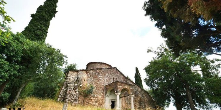 “Pasi i bëra letër Enverit në ’67-ën, që mos mbylleshin kishat, më burgosën dhe më mbyllën në psiqiatri, por më shpëtoi prokurori, Spiro, i cili…”/ Rrëfimi i rrallë i fshatarit nga Novosela