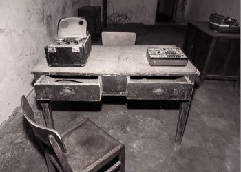 “Për mos të dëgjuar të qarat e djalit te qelia përballë, merrja bishta cigaresh, i vendosja te gropëzat e veshëve, por ato s’më shpëtonin nga ai zëth…”/ Dëshmitë tronditëse të inxhinierit të naftës