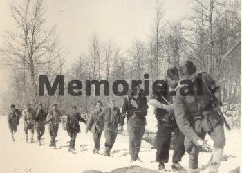 “Pasi gjyqi partizan e shpalli fajtor dhe e dënoi me vdekje, për 20 dollarët që kishte marrë nga arka e batalionit, Selimin e çuan para gropës…”/ Historia tragjike e intendentit “hajdut”!