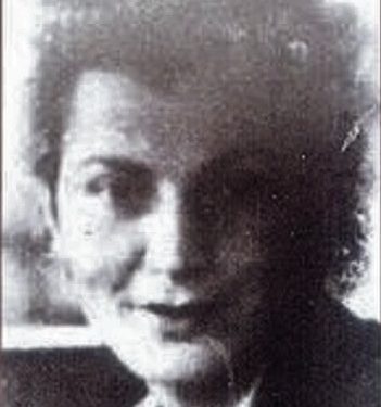 “Në Romë ajo njihet me piktorin shkodran Zef Kolombi dhe dashurohet me…”/ Historia e panjohur e artistes nga Kavaja, që krahasohej me skulptoren ruse, me famë botërore, Vera Muhinas