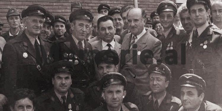 “Sekretarin e Kadri Hazbiut, që implikohej në agjenturën greke e arrestuam dhe e izoluam në burgu e Tiranës, por ndërhyri Feçor Shehu…”/ Letra e Mark Dodanit për ministrin Hekuran Isai, në 1982-in