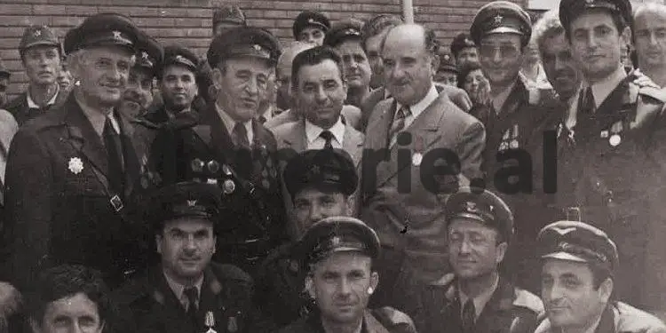 “Sekretarin e Kadri Hazbiut, që implikohej në agjenturën greke e arrestuam dhe e izoluam në burgu e Tiranës, por ndërhyri Feçor Shehu…”/ Letra e Mark Dodanit për ministrin Hekuran Isai, në 1982-in