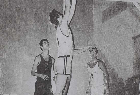 “Pallati i Sportit ‘Partizani’, u ndërtua për kampionatin e volejbollit të ushtrive të vëndeve mike, në ’63-in, por gjeneral Petrit Dume…”/ Historia e panjohur e ish-hangarit të avionëve italian