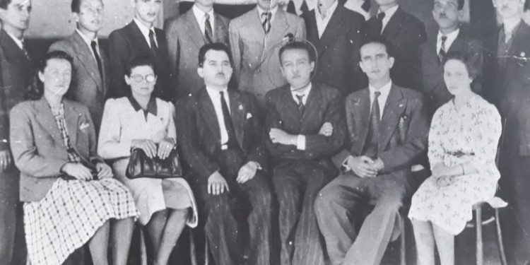 “Në tetor 1941, ministri Ernest Koliqi caktoi edhe dy drejtorë: Edip Tërshana për Dibër e Strugë, ndërsa Mexhit Bekteshi për Tetovë, Gostivar dhe…”/ Historia e panjohur në fokusin e dy historianëve shqiptarë