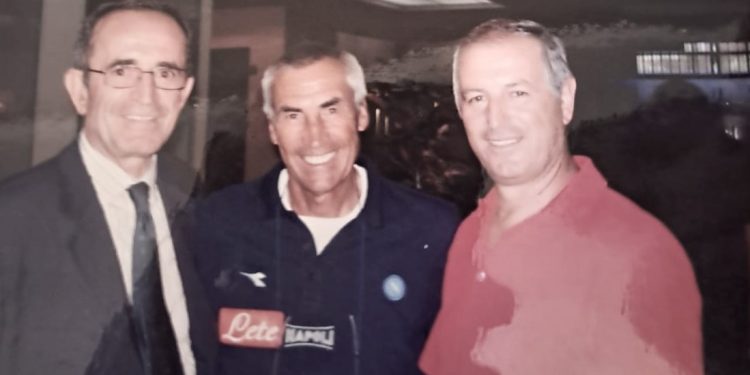 “Si e solla Boniekun në Tiranë në majin e ’85-ës, për ndeshjen e kombëtares dhe surpriza që më bëri ai, pasi Juventus më ftoi në finalen e Hejselit…”/ Dëshmia e rrallë e ish-diplomatit