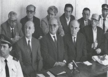 “Valuta e arkëtuar nga shitja e armëve ‘Kamorras’ në Itali, u përdor për të blinduar ‘Mercedes’-ët e Ramiz Alisë e Adil Çarçanit…”/ Zbulohet relacioni Zylyftar Ramizit