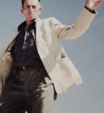 “N’oborr të Sali Qarrit në Has, xhandarët e Zogut, e detyruen të zotin e shtëpisë, me i dhanë kafe për s’vdekmi Bajram Currit, por…”/ Rrëfimi i studjuesit të njohur nga Hasi