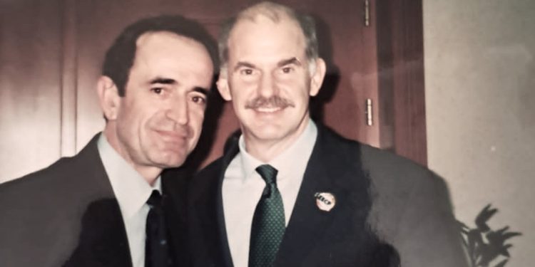 “Si e solla Boniekun në Tiranë në majin e ’85-ës, për ndeshjen e kombëtares dhe surpriza që më bëri ai, pasi Juventus më ftoi në finalen e Hejselit…”/ Dëshmia e rrallë e ish-diplomatit