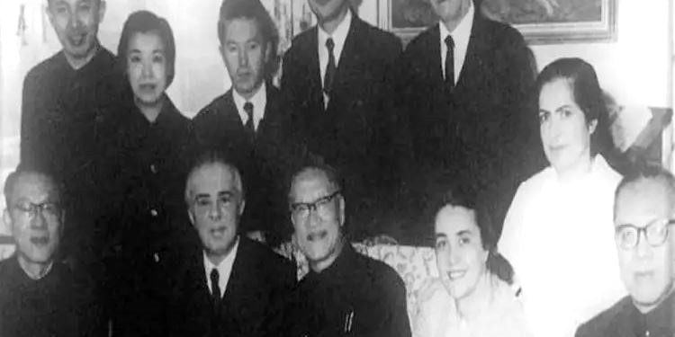 “Ju ishit si dy ‘pokeristë’ të regjur, që i’a lexonit letrat e njeri-tjetrit, me intuitë pa i parë, por kur acarohej pacienti juaj, që quhej Enver…”/ Letra e panjohur e Dr. Isuf Kalos, për mjekun e diktatorit