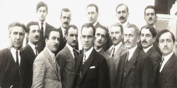 “Ismail Qemalit, i hyri në zemër ai djalë atdhetar, vetëm 24 vjeç, që firmosi pavarësinë, pasi…”/ Historia e panjohur e kryeministrit “nazist”, që luftoi për Shqipërinë etnike