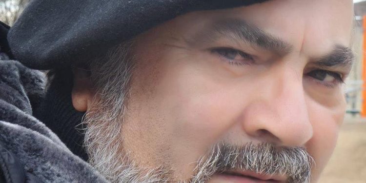 “Pas bataresë së plumbave, ishim katër ne të mbyturit në gjakun tonë, s’po ta rrëfej se si ramë pranë njeri-tjetrit, u përpoqëm të ishim bashkë, por…”/ Refleksione për një krim shtetëror