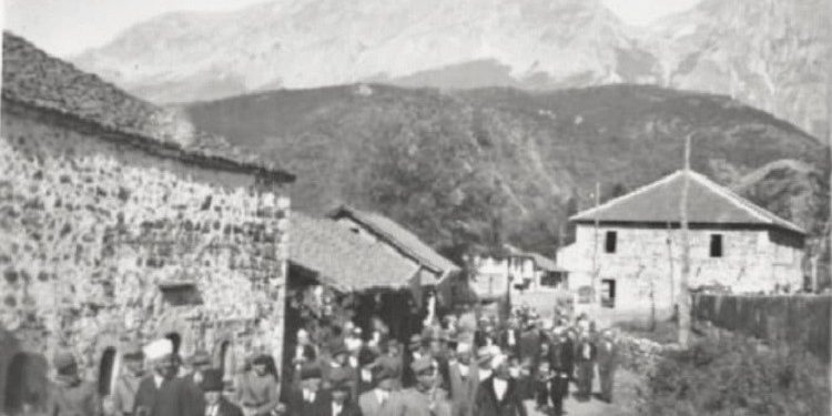 “Në Zogjaj, serbët kanë vjedhur e djegur 124 shtëpi dhe kanë hedhur në flakë, një grua me emrin Rihane, dy vajzat, Fazile e Myslime, Bajramin 7-vjeçar…”/ Shkrimi i “Corriere delle Puglie”, 21 dhjetor 1913