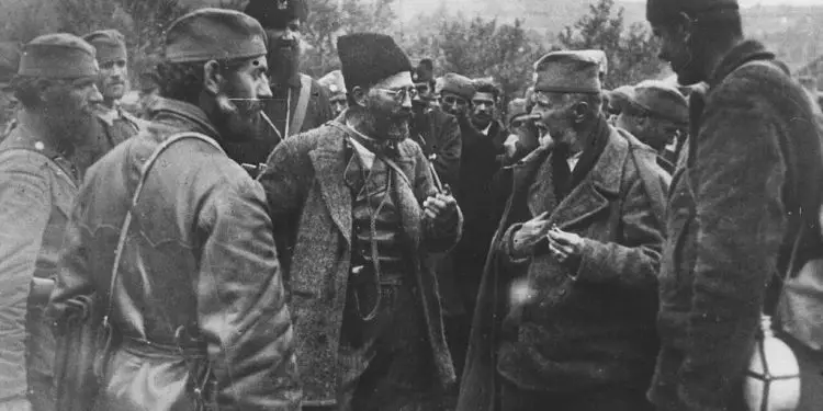 “Rreth 130-140 persona, të moshave të ndryshme, që nga fëmijët, pleqtë e të tjerë, ushtarët e Brigadës 16-të partizane maqedonase, filluan t’i vrasin…”/ Masakra e Bllacës e, 14 nëntorit të vitit 1944