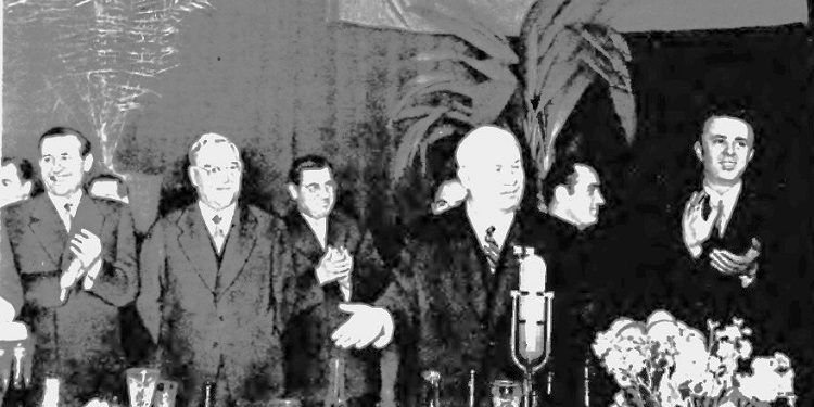 “Enveri ia pati frikën, siç tregohej edhe një histori helmimesh, me ngatërrim vendesh, gjatë një darkë në Kremlin, të një udhëheqësi nga një parti tjetër…”/ Kujtimet e Fadil Paçramit