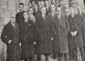 “Enver Hoxha, na jepte lëndën e ‘Moralit’ dhe ai nuk ulej kurrë në tavolinën e mësuesit, por në bankat e para, me djemtë dhe vajzat, pasi ai…”/ Dëshmia e rrallë e ish-liceisit të Korçës