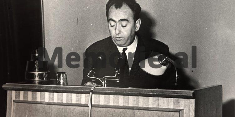 “Pas Enverit që s’më fliste dhe Mehmetit, që shpërtheu për qafleshët në Tiranë e gjokset e zbuluara të aktoreve, pinjolli i mbrapshtë prej rrugaçi i Hysni Kapos…”/ Kujtimet e ish-funksionarit të lartë, që vuajti 15 vjet në Burrel