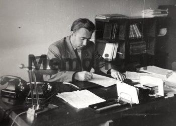 “Pas akuzave të Enverit, folën Mehmeti, Hysniu, Ramizi e Manushi, por një tip rrugaçi, si Hekuran Isai, tha; të lidhen të dy për këmbësh e duarsh, e të futen në një thes…”/ Kujtimet e Fadil Paçramit