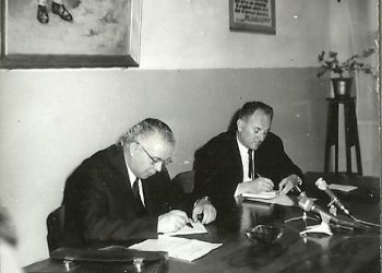 “Bashkë me raportin e hollësishëm, në zyrën e Enverit, mbërritën dhe qindra fotografi të kufomës së Xhevdet Mustafës e Haznedarit, me të cilat…”/ Rrëfimi i ish-oficerit të shoqërimit të “Komandantit”