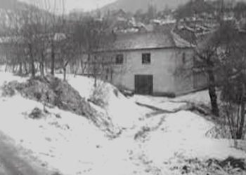 “Ali Shukriu, prokuror publik për Kosovën, e kapi për flokësh dhe i tha; ti je shtriga plakë, që ke pjellur Aziz Zhilivodën, që na ka vrarë 96 komunistë, të Jugosllavisë së Titos…”?! / Historia e panjohur