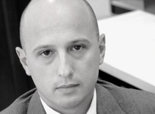 “Në vitin 1975, burri i një studenteje shqiptare në Francë, denoncoi tradhtinë e gruas së tij, me një francez dhe fajësoi ndikimin borgjez…”/ Historia e panjohur e studentëve shqiptarë në Perëndim