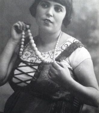 “Nafije Shyqyri Ahmeti, si një element shumë i rrezikshëm, të mbahet e fshehur në burg, që të …”/ Historia tronditëse e shqiptares që u dënua nga KGB-ja