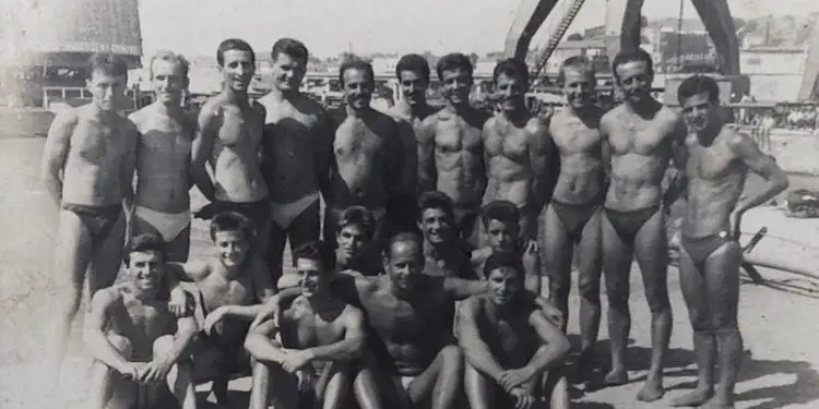 “Nga Ballkanida e ’48-ës, ku dola i pari, kam garuar si notar, deri në 2012-ën, duke fituar 38 medalje dhe kupa, por autoritetet shtetërore …”/ Historia e panjohur e legjendës së notit, të qytetit të Durrësit