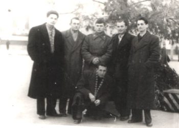 “Në gjimnaz, kishim profesorë ajkën e intelektualëve shqiptarë, si; Luarasi, Bulka, Dika, Karajani, Meksi, etj., kurse drejtoruci, Stefan Prifti, vegël e Partisë që…”/ Kujtimet e përkthyesit të njohur