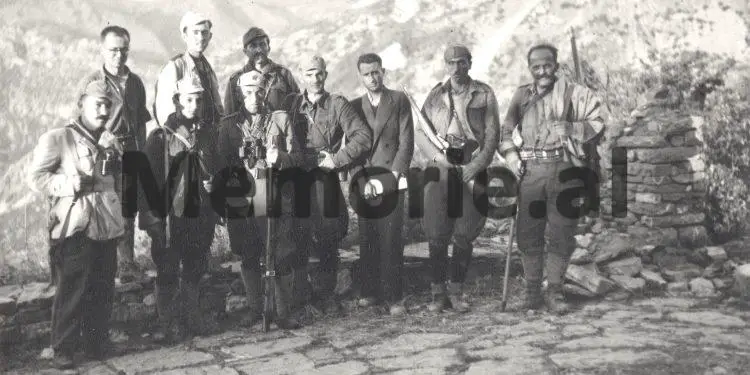 “Enveri, ishte egoisti pasionant’ i etur për fuqi e lavdi, diktatori i pashpirt e i egër, por, a do të qe ky një mendim disi i…”? / Refleksionet e ish-funksionarit të lartë, që vuajti 15 vjet në Burrel