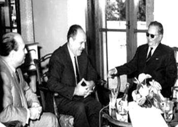 “Mësuesi Nazmi R., tepër i nervozuar, pse ne morëm pjesë në demonstratë e hodhi ditarin me inat dhe na tha…”/ Dëshmia e ish-nxënëses, që u survejua nga UDB-ja dhe agjenti i tyre, Zabiti