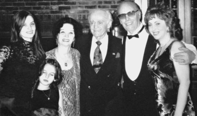 “Gazeta e njohur ruse ‘Sovjetskaja Kultura’, në 1959-ën, shkruante; Cilido teatër në botë, do të ishte i nderuar, të kishte një tenor, si Xhoni Athanas…”/ Kujtimet e shkrimtarit të njohur nga SHBA-ja