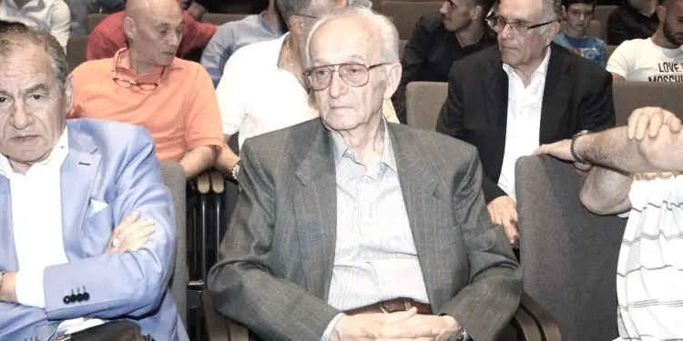 “Si i organizuam spartakiadat kombëtare, kur 500 mijë shqiptarë garonin për një medalje para Enver Hoxhës dhe…”?! / Dëshmia e rrallë e organizatorit, që nuk ia shënonin emrin, prej biografisë!