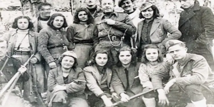 “Kur i deleguari tha; siç e kemi zakon ne komunistët, po përcaktojmë rendin e ditës, unë e ndërpreva, duke thënë; unë nuk jam komunist, ata…”/ Kujtimet e ish-të burgosurit politik, nga SHBA-ja