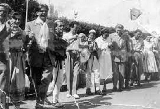 “Sa luks na u duk, kur e pamë të parin televizor me ngjyra, me ekran të madh, në një lokal ku po fliste Tito…”/ Vizita e gjimnazistëve të Peshkopisë, në Dibrën e Madhe në ’71-in