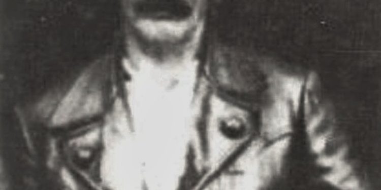 “Për bandën e Fiqiri Dines, u arrestua ‘Pelikani’ nga Maqellara dhe ai mbahej në burg, e Sigurimi përdori shtrëngimin me kombinacion, duke e thirrur gruan e tij, A.N. …”/ Historiku i Sigurimit për Dibrën