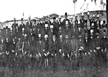 “Oficeri ia dorëzoi letrën autoriteteve austriake në Shkodër dhe qysh atëherë, edhe me nxitjen e Faik Konicës, Austria e humbi besimin ndaj Ismail Qemalit,…”/  Prapaskenat e shpalljes së Pavarësisë, në 1912-ën