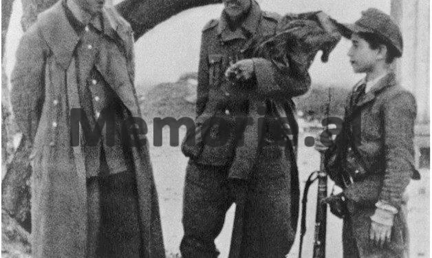 “Një grup prej pesë gjermanësh me një mitraloz, disa herë, zmbrapsnin një grup prej qindra partizanësh, me dhjetëra mitraloza të lehtë…”! / Raporti oficerit britanik, për çlirimin e Tiranë, nëntor ‘44