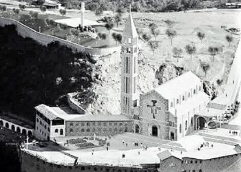 “Këtij shokut shqiptar, ia ke falur virgjërinë, kur ishe 17- vjeçe’? – i tha Xhejsoni, duke shtuar se e kishte filmuar…”?! / Historia tronditëse e Borës nga Fush-Kruja, në Toronto të Kanadasë