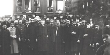 “Stefan Kaçulini ishte i vetmi durrsak që priti Ismail Qemalin në Durrës dhe si përkrahës i Princ Vidit, Haxhi Qamili me Esat Toptanin, e…”/ Historia e panjohur e familjes së famshme, Kaçulini