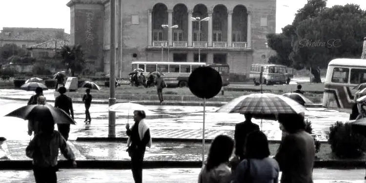 “Të vramit në kufi, tërhiqeshin zvarrë e kufomat e përgjakuna, vendoseshin në trotuaret e qendrës së qytetit Shkodrës ku, komunistët fanatikë…”/ Kujtimet e ish-të dënuarit politik, nga SHBA-ja