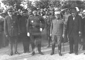 “Në Dibër, Arif Hiqmeti nga Kumanova, vegla e kryeministri serb Pashiq, s’gjeti asnjë përkrahje, por mundi të bëjë vegël familjen Lleshi, Halit e Liman…”/ Historia e panjohur e “vitit të mbrapshtë” 1914