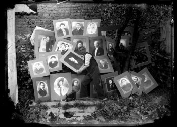 “Shkodra had welcomed with open arms a magician, who ignited dust and water and put a piece of thick paper in his hand, where were you…”/ The unknown history of the Marubi dynasty